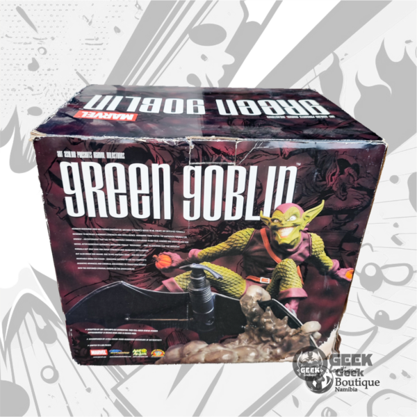 Marvel™ Limited Edition Green Goblin Statue - Image 8