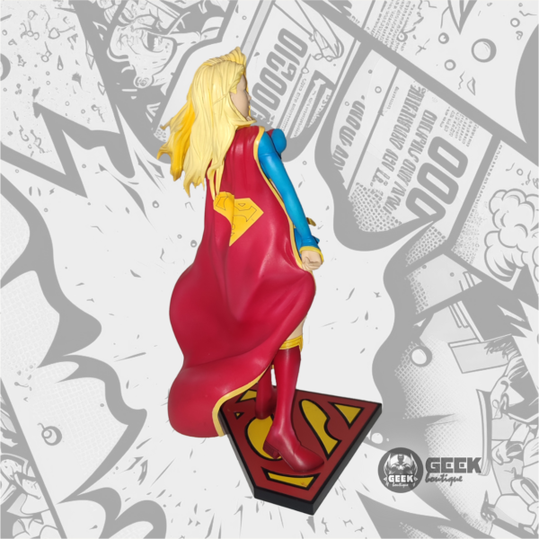 DC™ Supergirl Pre Painted Statue - Image 4
