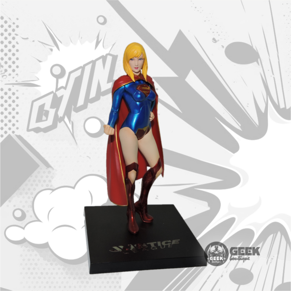 DC Comics™ Supergirl ArtFX Figure - Image 2