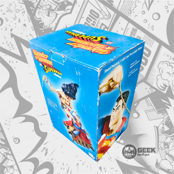 DC™ Limited Edition Superman vs Wonder Woman Statue - Image 6